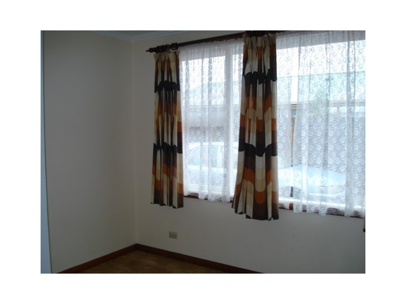 71 Paringa Ave, Newnham TAS 7248