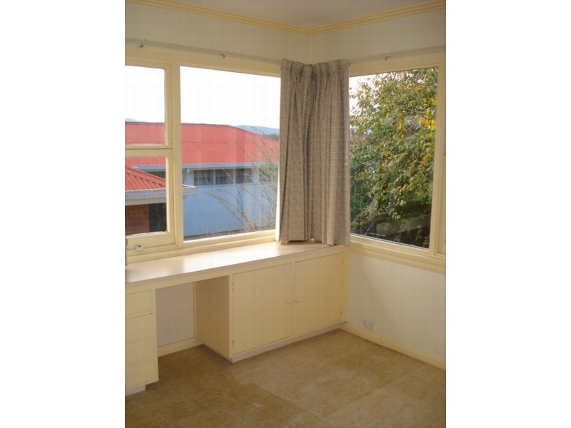 9 Maroney Street, Kings Meadows TAS 7249