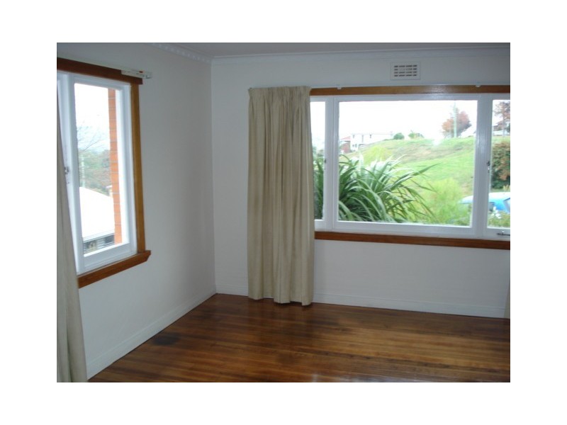 20 Dobson Street, Mowbray TAS 7248