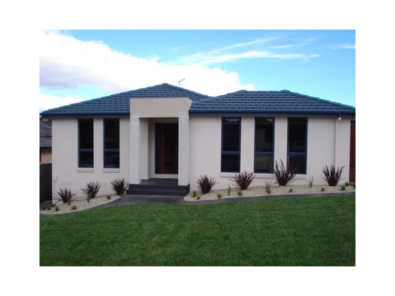 1/22 Richings Drive, Youngtown TAS 7249