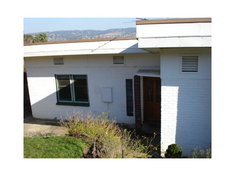 7 Banks Street, Mowbray TAS 7248