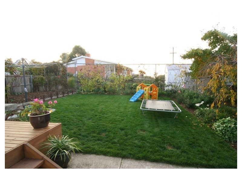 8 Belhaven Crescent, Newstead TAS 7250