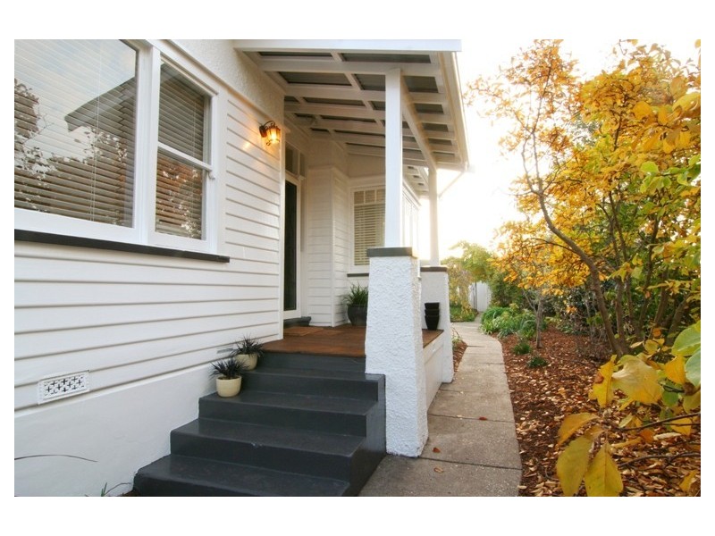 8 Belhaven Crescent, Newstead TAS 7250