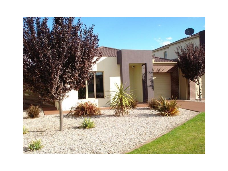 2/28 Landsborough, Newstead TAS 7250