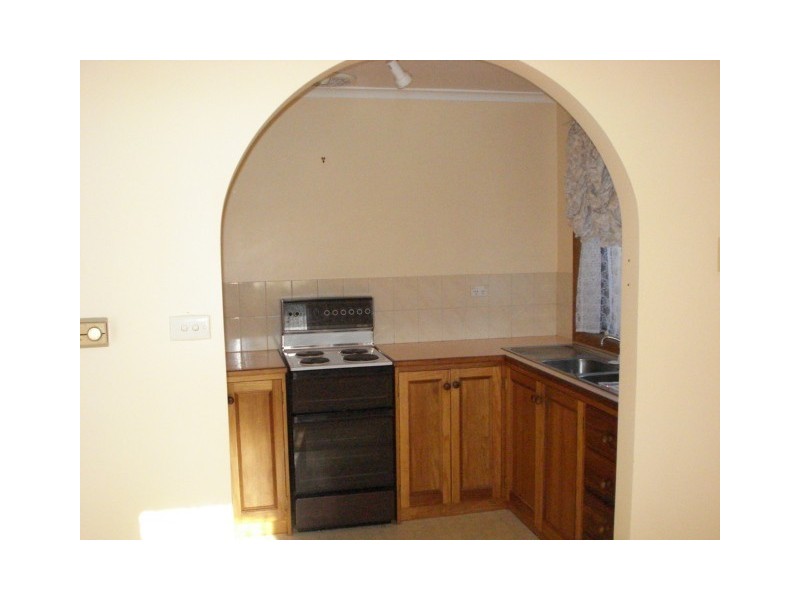 2/16 lucy place, Summerhill TAS 7250