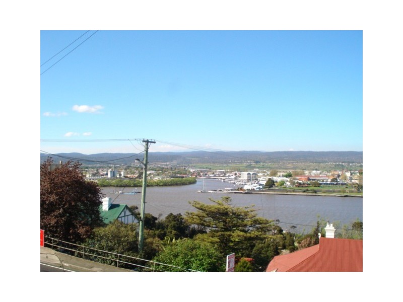 11 Trevallyn Road, Launceston TAS 7250