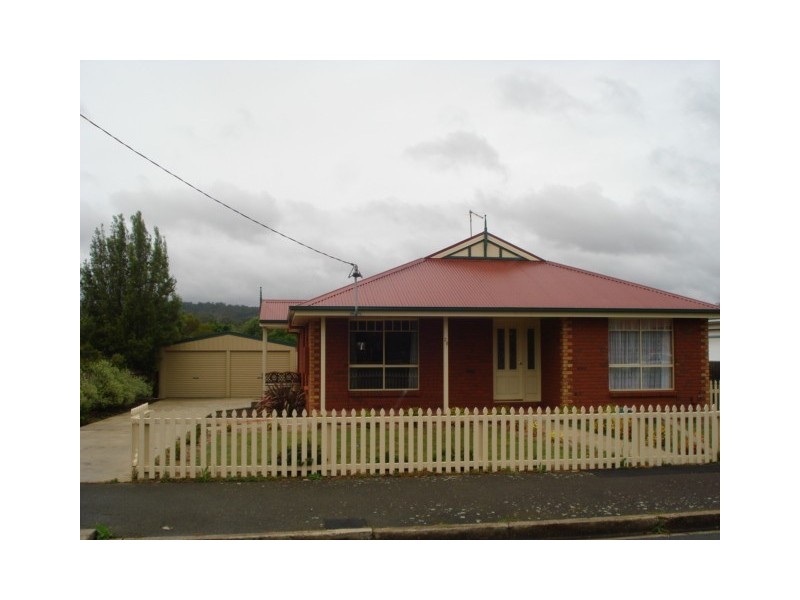 28 Jellico Street, Mowbray TAS 7248