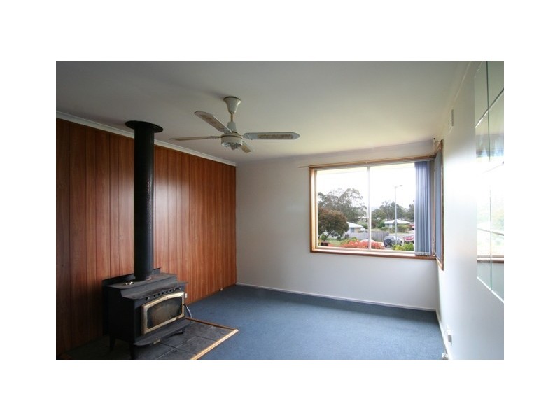 9 Hugo Place, Ravenswood TAS 7250