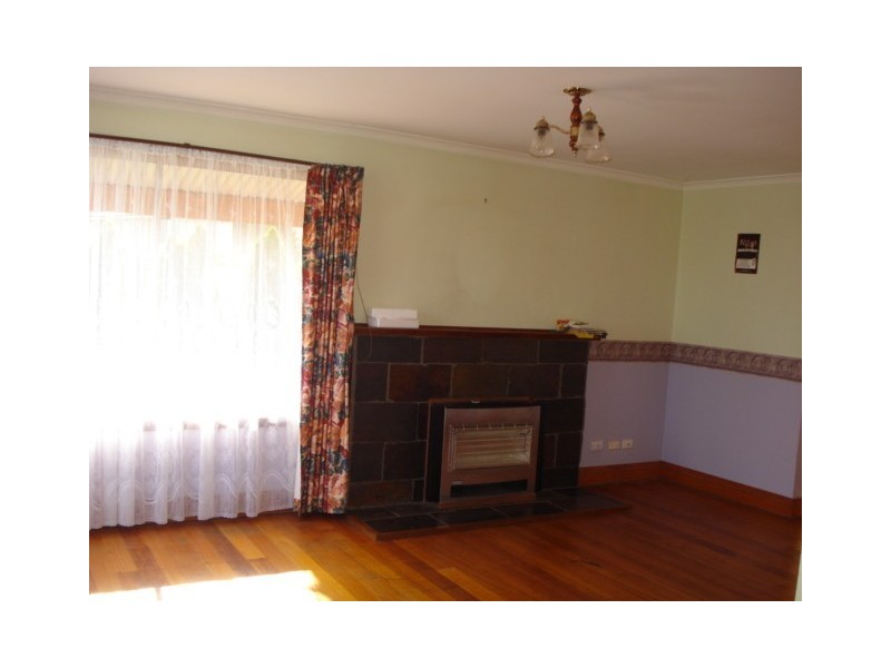 50 Crandon Crescent, Newnham TAS 7248