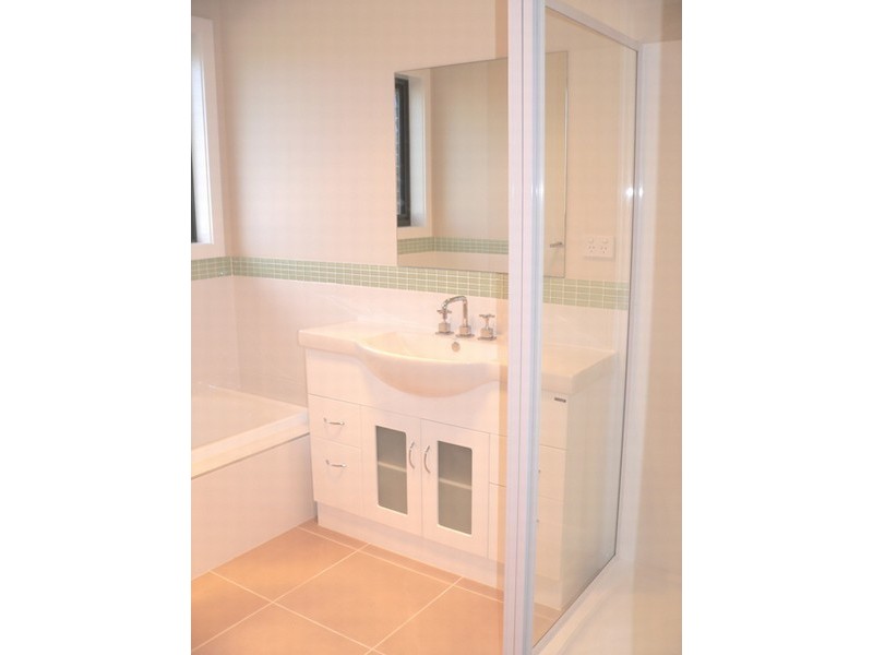 5 Sarinda Close, Newnham TAS 7248