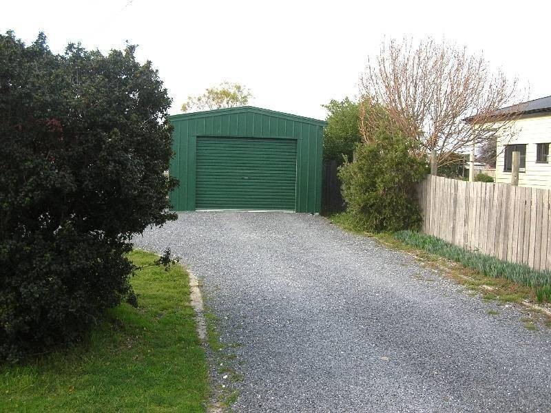 20 Archer Street, Beaconsfield TAS 7270