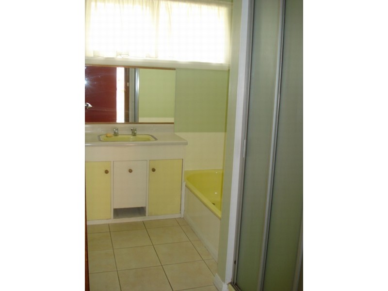 16 Arnold Street, Newnham TAS 7248