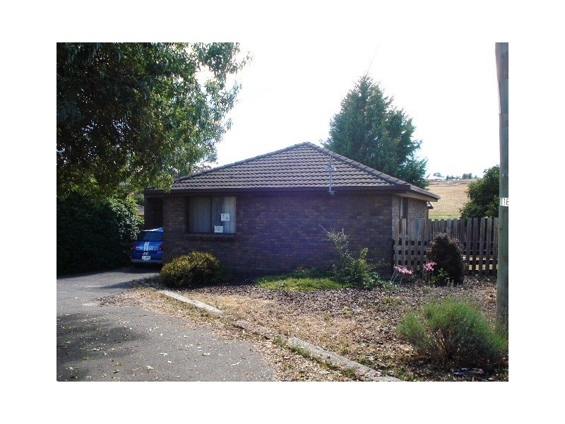 3/44 Bishops Drive, Newnham TAS 7248