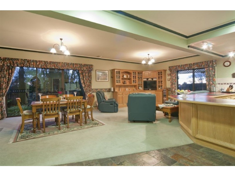 12 Caroline Court, Golden Grove SA 5125