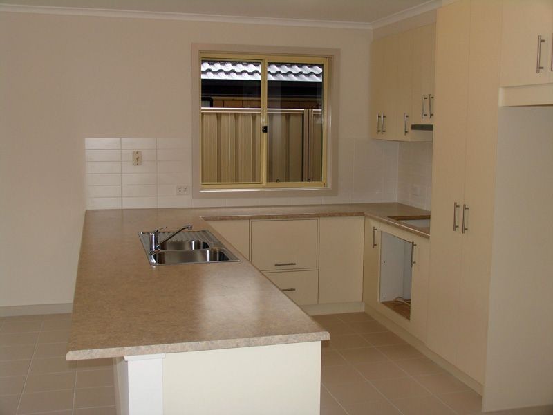 2 & 4/35-37 Eddington Street, Parafield Gardens SA 5107