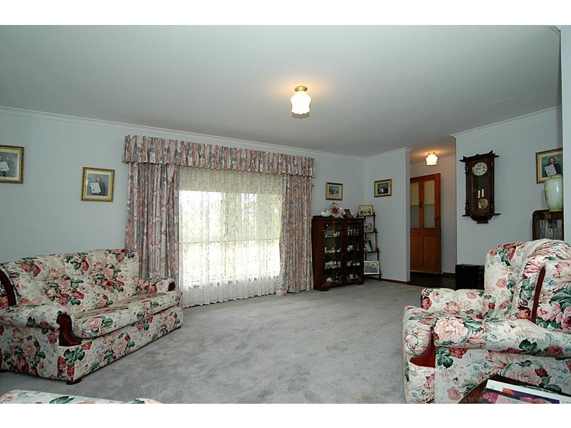 30 Borodino Court, Greenwith SA 5125