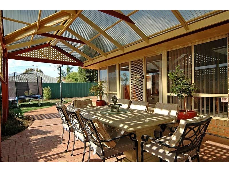 5 Lake Fortesque Avenue, Greenwith SA 5125