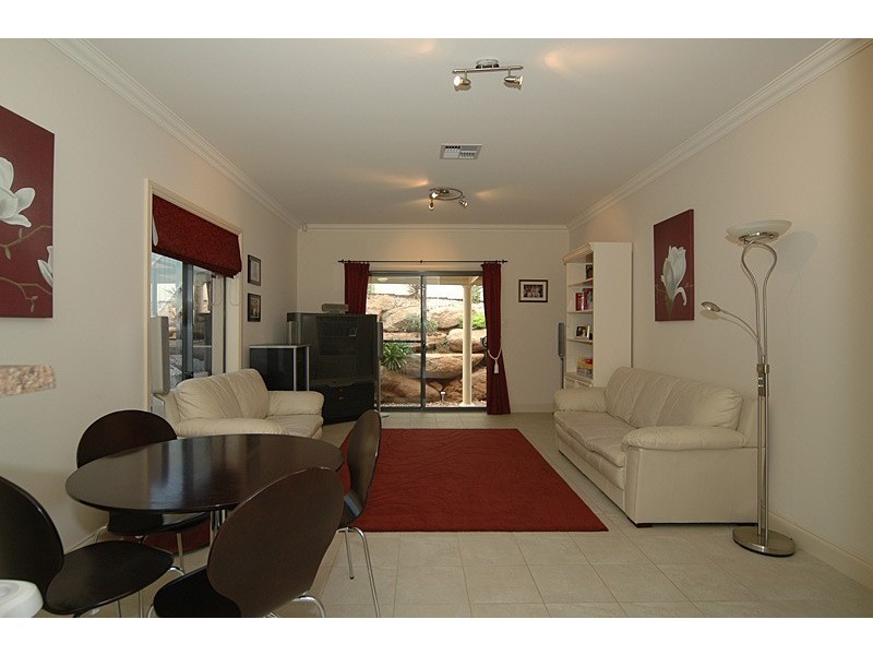 3/4 McCann Place, Greenwith SA 5125