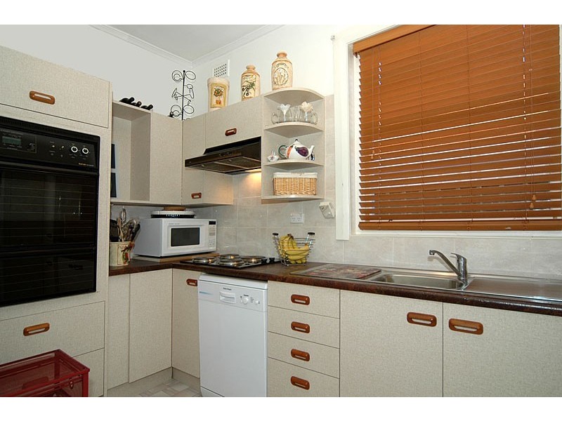 39 Dampier Avenue, Flinders Park SA 5025