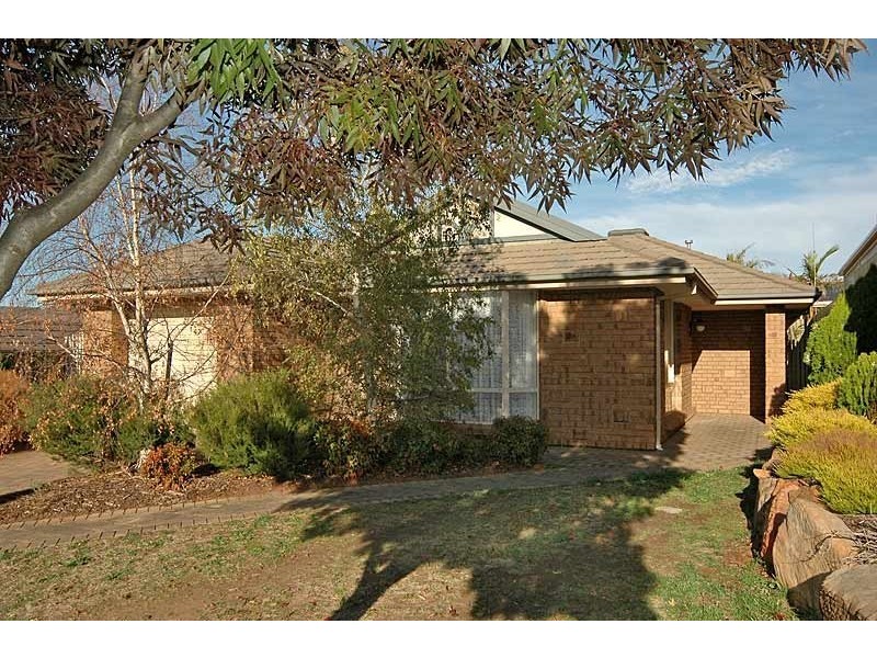 6 Lake Magenta Court, Greenwith SA 5125