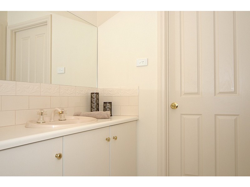 20 Candlebark Grove, Greenwith SA 5125