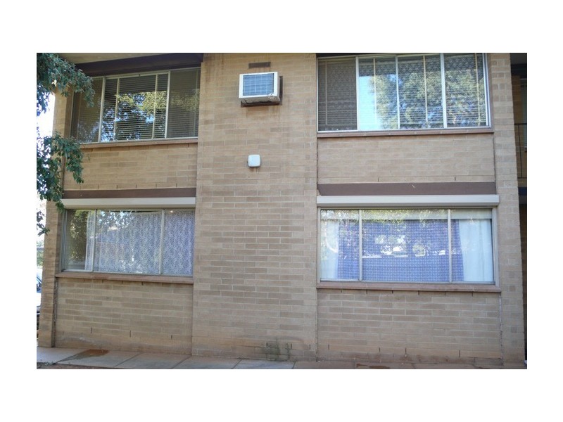 1/2 Thames Crescent, Salisbury East SA 5109