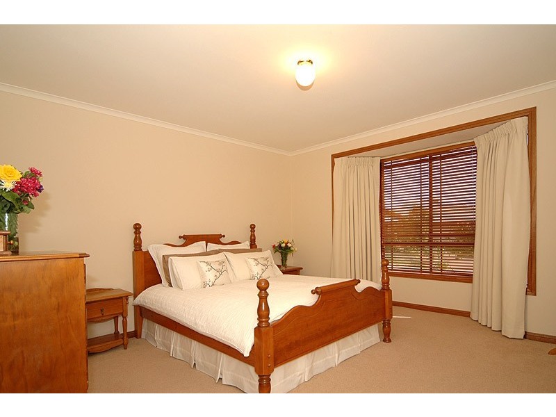 15 Brooklyn Chase, Greenwith SA 5125