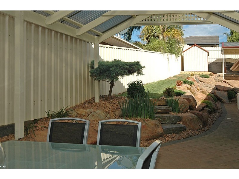 15 Brooklyn Chase, Greenwith SA 5125