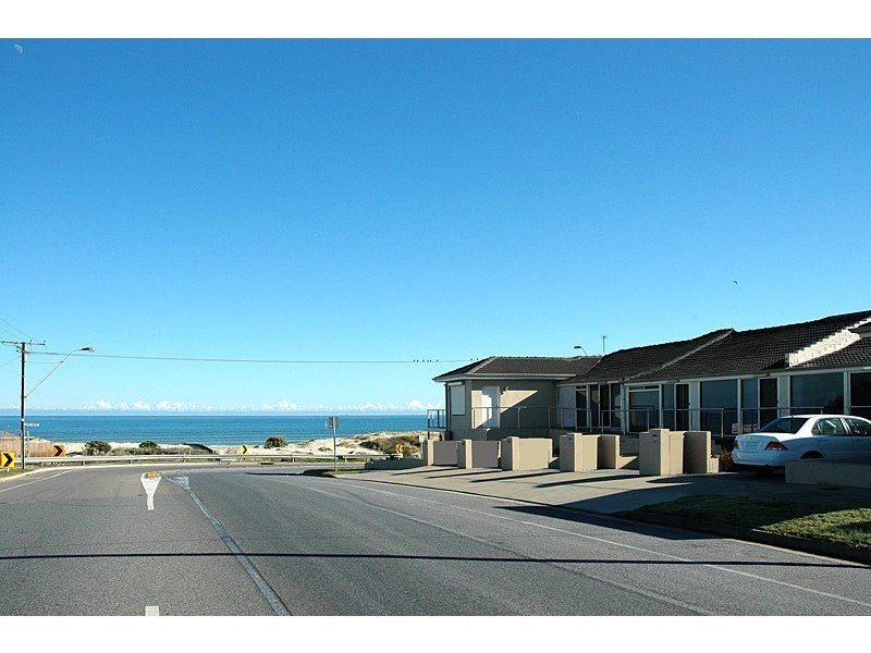 3/1 Esplanade, Semaphore South SA 5019