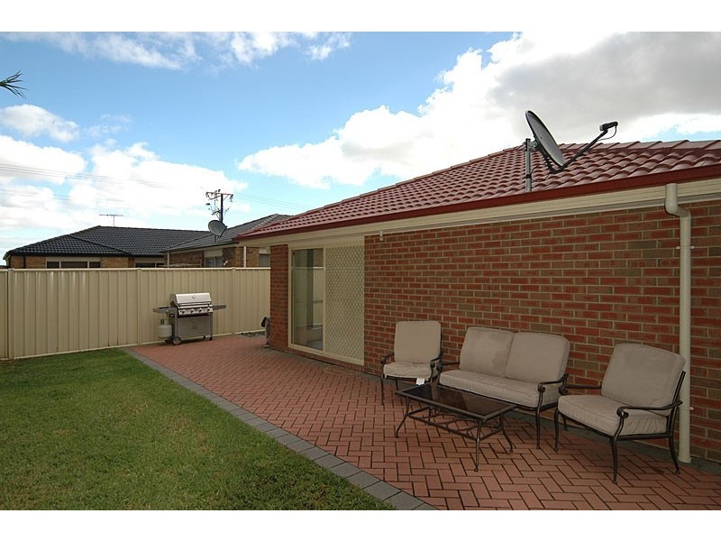 4 Balmoral Court, Paralowie SA 5108