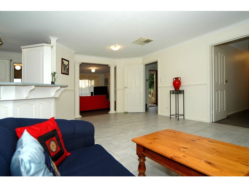 8 Kennion Court, Wynn Vale SA 5127