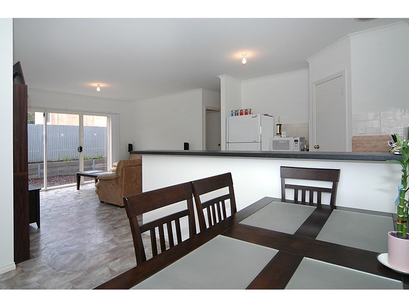 2/6 Rutherford Street, Valley View SA 5093