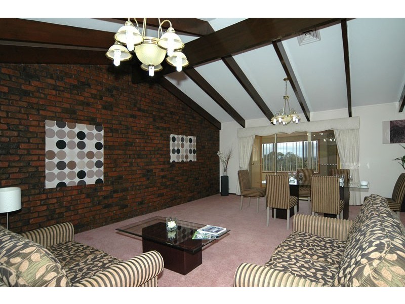 13 Immanuel Drive, Salisbury Heights SA 5109