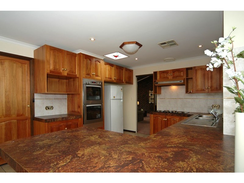 13 Immanuel Drive, Salisbury Heights SA 5109