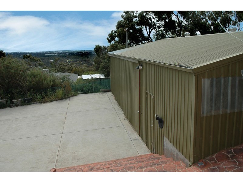 13 Immanuel Drive, Salisbury Heights SA 5109