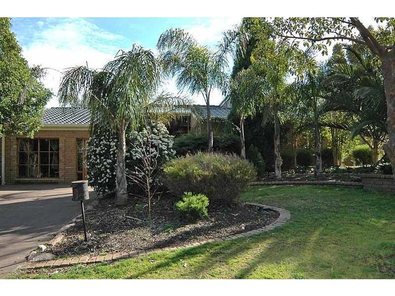 38 Carnoustie Avenue, Fairview Park SA 5126