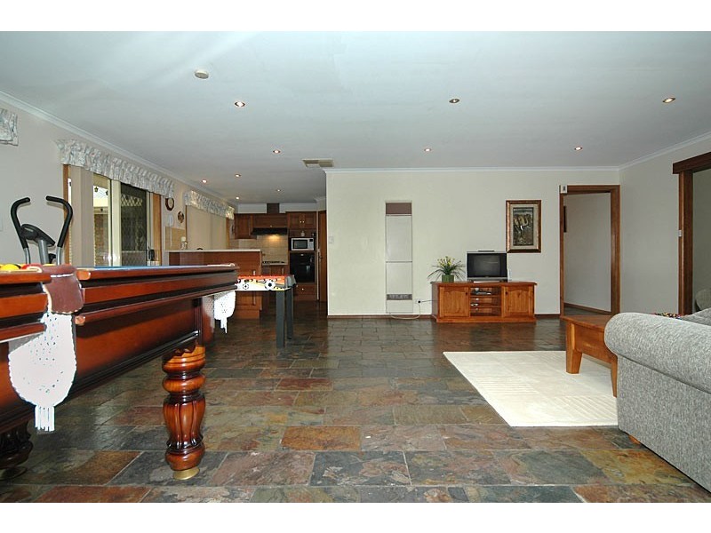 28 Thornton Drive, Greenwith SA 5125
