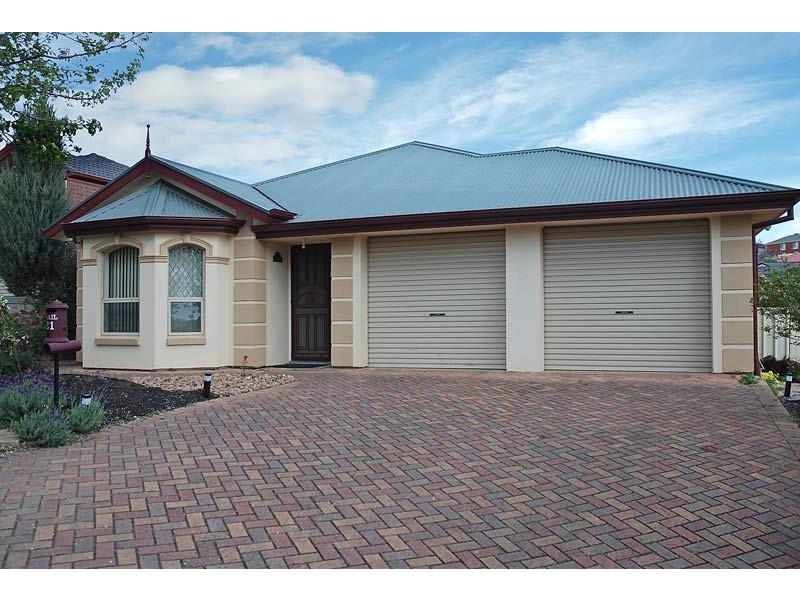 21 Lake Maurice Place, Greenwith SA 5125