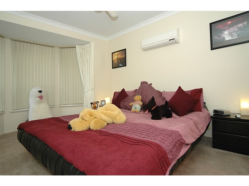 21 Lake Maurice Place, Greenwith SA 5125