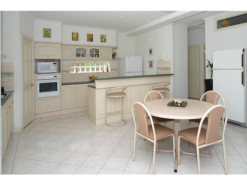 2 Bernacchi Court, Greenwith SA 5125