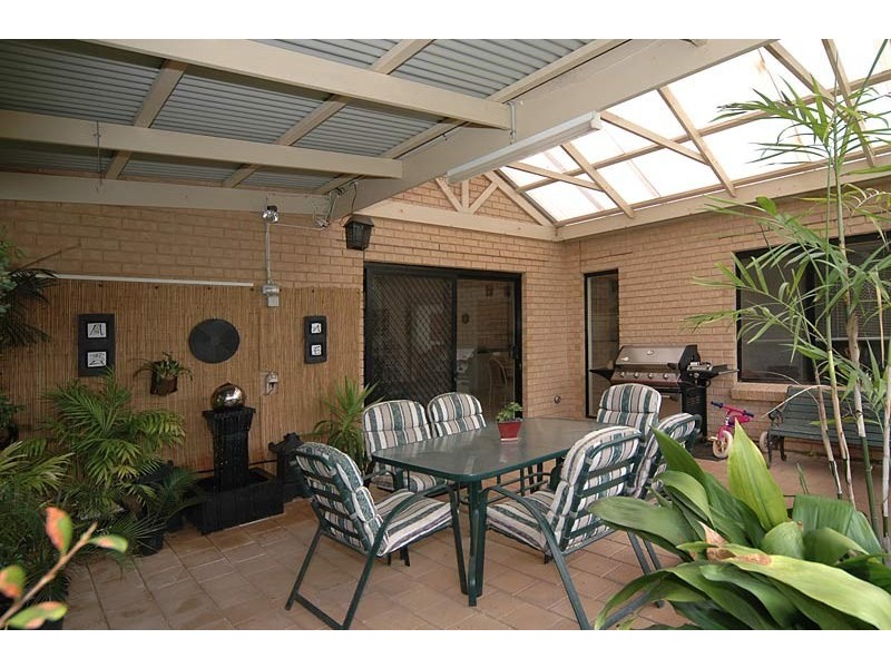 2 Bernacchi Court, Greenwith SA 5125