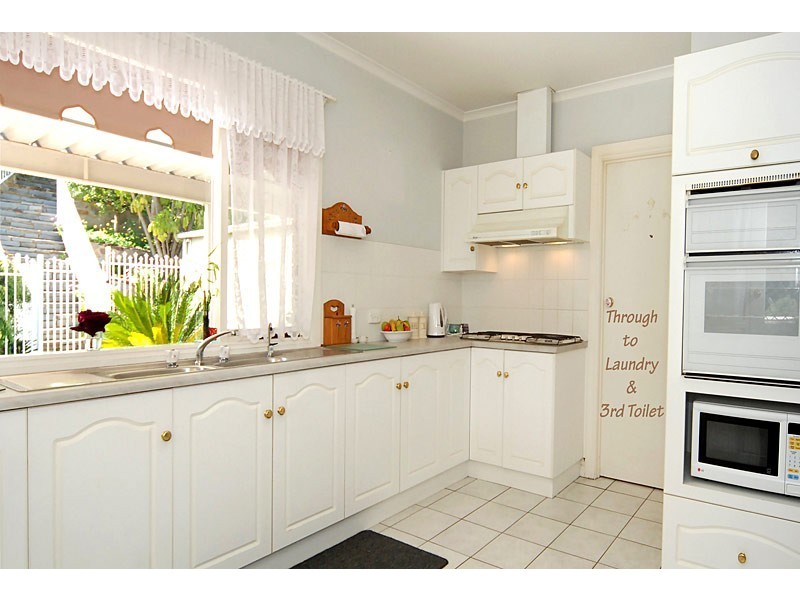 60 Coomurra Drive, Salisbury Heights SA 5109