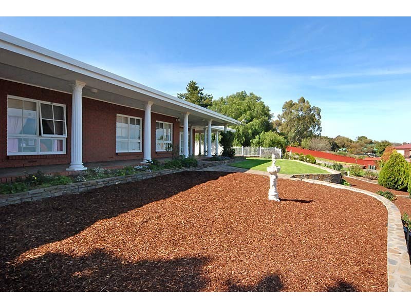 60 Coomurra Drive, Salisbury Heights SA 5109