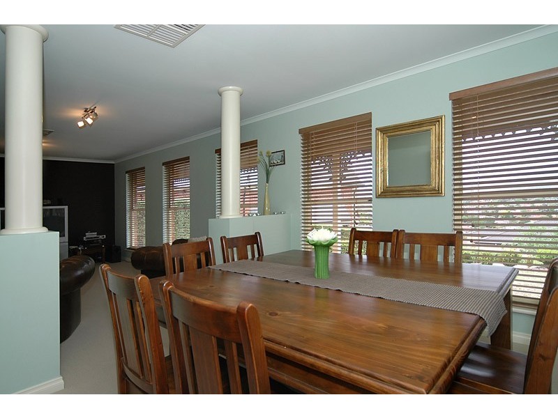 9 Chapel Hill Road, Greenwith SA 5125