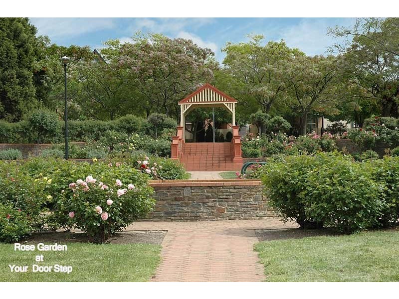 5, 15 Hampton Court, Wynn Vale SA 5127