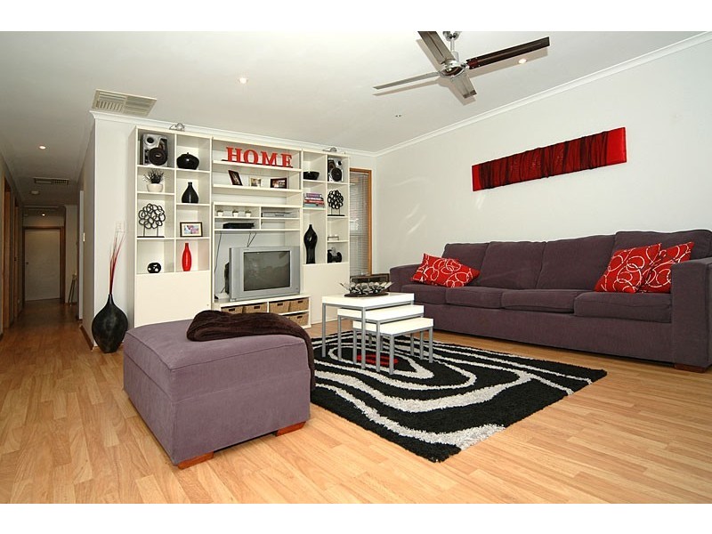 33 Lynton Avenue, Gilles Plains SA 5086