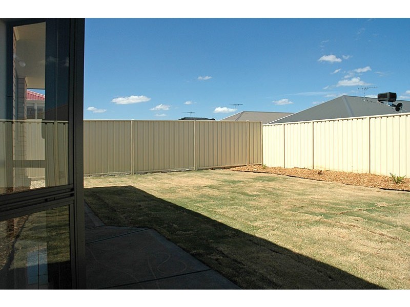 28 Burwood Road, Munno Para West SA 5115