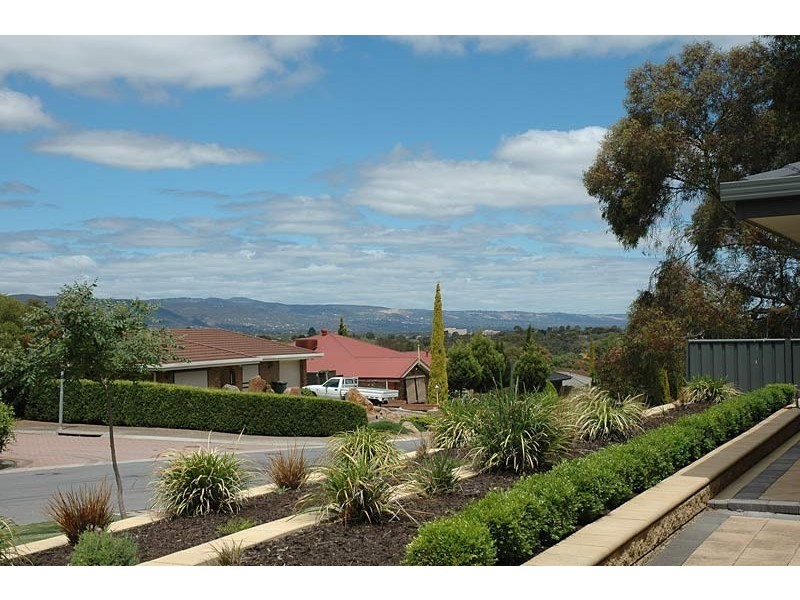 9 Raven Court, Wynn Vale SA 5127