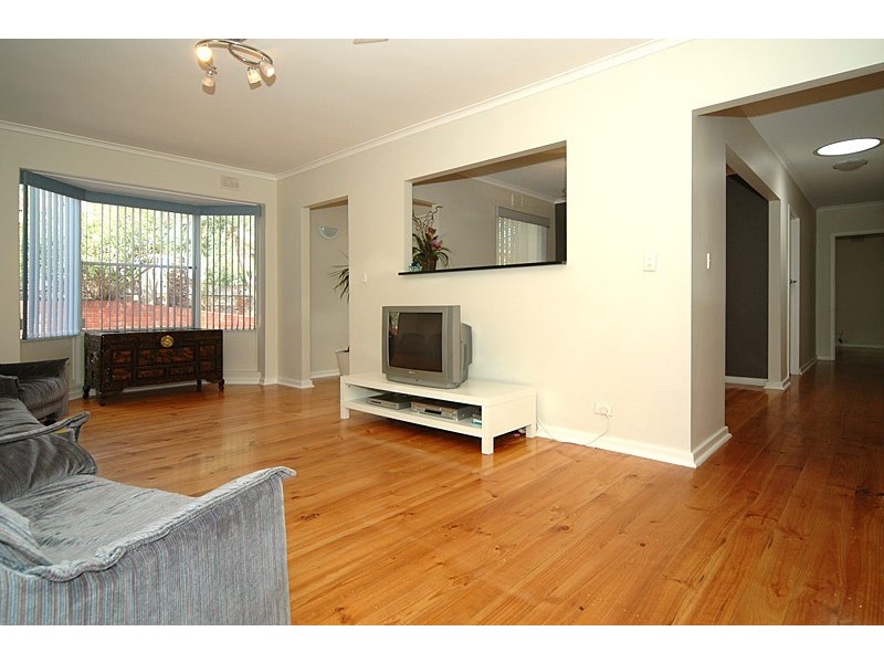 10 Grevillea Drive, Banksia Park SA 5091