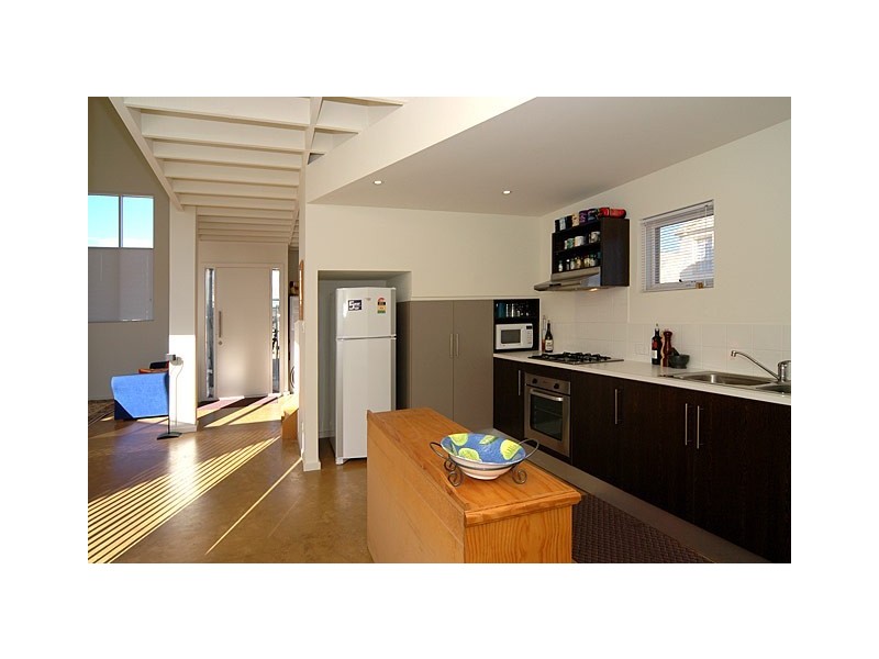 2 Shipsters Lane, Mawson Lakes SA 5095